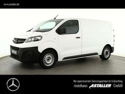 Weiss Gebraucht 2022 Opel Vivaro Selection Van / Kleinbus | 17.837 € (Fairer Preis)
