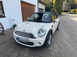 Weiß Gebraucht 2013 Mini Cooper Kleinwagen | 9.800 € (Fairer Preis)