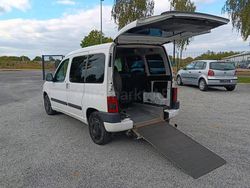 Weiß Gebraucht 2003 Citroën Berlingo Van / Kleinbus | 3.499 €