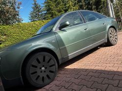 Grün Gebraucht 2001 Audi A6 Limousine | 4.449 € (Teuer)