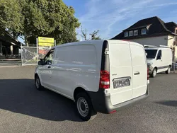 Arktikweiss Gebraucht 2020 Mercedes Vito Van / Kleinbus | 19.992 € (Superpreis)