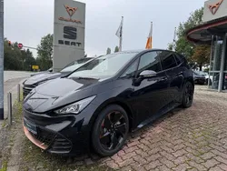 Schwarz Neu 2025 Cupra Born Kleinwagen | 47.100 € (Teuer)