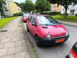Rot Gebraucht 2004 Renault Twingo Expression Kleinwagen | 900 € (Guter Preis)