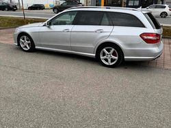 Silber Gebraucht 2013 Mercedes E220 AMG Kombi | 11.500 € (Fairer Preis)
