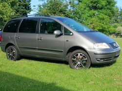 Grau Gebraucht 2007 VW Sharan Pacific Van / Kleinbus | 3.200 € (Guter Preis)