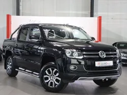 Schwarz Gebraucht 2015 VW Amarok Highline Abholung | 23.221 € (Teuer)