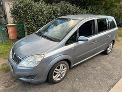 Silber Gebraucht 2008 Opel Zafira Van / Kleinbus | 2.650 € (Guter Preis)