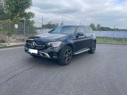 Schwarz Gebraucht 2020 Mercedes GLC300 AMG line SUV | 27.500 € (Fairer Preis)