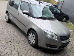 Gold Gebraucht 2008 Skoda Roomster Kombi | 1.199 € (Fairer Preis)