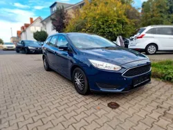 Schwarz Gebraucht 2015 Ford Focus Trend Kombi | 6.700 € (Fairer Preis)