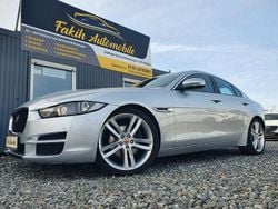 Silber Gebraucht 2015 Jaguar XE Pure Limousine | 9.788 € (Fairer Preis)