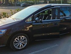 Schwarz Gebraucht 2018 VW Sharan Highline Van / Kleinbus | 19.499 € (Fairer Preis)