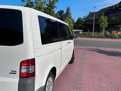 Weiß Gebraucht 2012 VW T5 Van | 12.000 € (Etwas zu teuer)