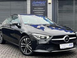 Schwarz Gebraucht 2023 Mercedes CLA200 Shooting Brake Kombi | 22.900 € (Fairer Preis)