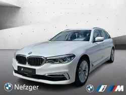 Weiss Gebraucht 2020 BMW 520 Luxury Line Kombi | 33.700 € (Fairer Preis)
