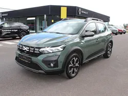 Safari grün grau Gebraucht 2023 Dacia Sandero Expression Kleinwagen | 14.490 € (Fairer Preis)