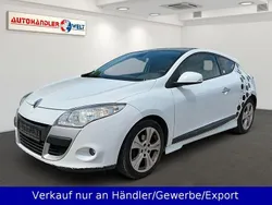 Weiß Gebraucht 2009 Renault Mégane III Coupé | 1.999 € (Superpreis)