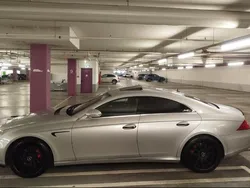 Silber Gebraucht 2004 Mercedes CLS350 Limousine | 8.200 €