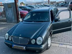 Gebraucht 2001 Mercedes E240 Kombi | 1.100 €