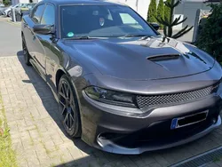 Grau Gebraucht 2018 Dodge Charger Limousine | 29.900 € (Guter Preis)