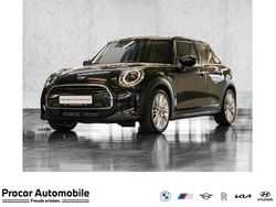 Schwarz Gebraucht 2022 Mini Cooper Classic Kleinwagen | 24.240 € (Fairer Preis)
