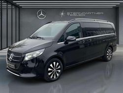 Schwarz Gebraucht 2024 Mercedes V300 Avantgarde Van / Kleinbus | 69.020 € (Guter Preis)