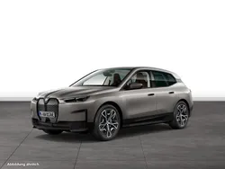 Grau Gebraucht 2024 BMW iX SUV | 54.347 € (Guter Preis)