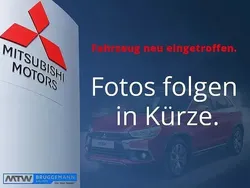Rot Gebraucht 2018 Mitsubishi Space Star Edition Limousine | 11.480 € (Fairer Preis)