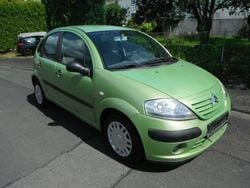Grün Gebraucht 2002 Citroën C3 Kleinwagen | 1.950 € (Etwas zu teuer)