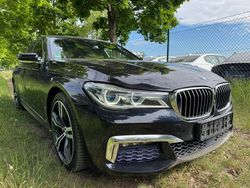 Schwarz Gebraucht 2016 BMW 730 Sport Line Limousine | 27.400 € (Fairer Preis)