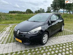 Schwarz Gebraucht 2014 Renault Clio IV Expression Kombi | 4.005 € (Teuer)