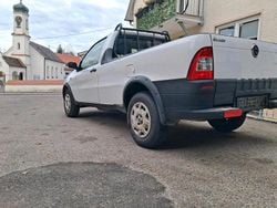 Weiß Gebraucht 2007 Fiat Strada Abholung | 3.950 € (Guter Preis)