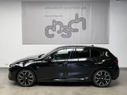 Black sapphire Gebraucht 2024 BMW 120 M Sport Kleinwagen | 38.790 € (Guter Preis)