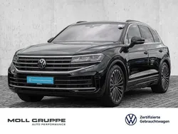 Grenadillschwarz metallic Gebraucht 2023 VW Touareg Elegance SUV | 62.890 € (Guter Preis)