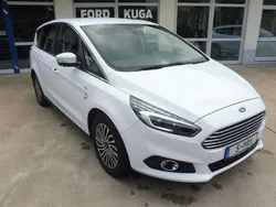 Weiß Gebraucht 2018 Ford S-MAX Titanium Van / Kleinbus | 18.950 € (Guter Preis)
