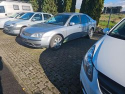 Silber Gebraucht 2003 Ford Mondeo Trend Limousine | 1.700 €