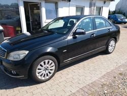 Schwarz Gebraucht 2007 Mercedes C200 Limousine | 2.900 € (Guter Preis)