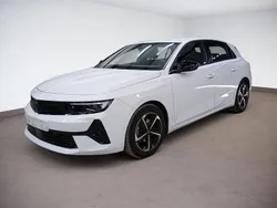 Weiß Gebraucht 2024 Opel Astra Limousine | 22.880 € (Guter Preis)