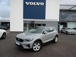 Grau Gebraucht 2023 Volvo XC40 SUV | 22.900 € (Superpreis)