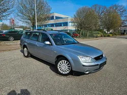 Grau Gebraucht 2003 Ford Mondeo Kombi | 2.499 € (Teuer)