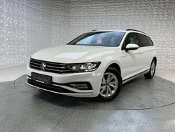 Weiß Gebraucht 2022 VW Passat Kombi | 20.990 € (Guter Preis)