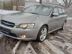 Grau Gebraucht 2006 Subaru Legacy Kombi | 3.500 € (Fairer Preis)