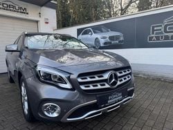 Grau Gebraucht 2019 Mercedes GLA180 Urban SUV | 19.800 € (Guter Preis)