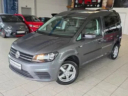 Grau Gebraucht 2018 VW Caddy Trendline Van / Kleinbus | 17.900 € (Guter Preis)