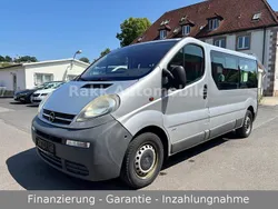 Silber Gebraucht 2006 Opel Vivaro Van | 7.900 € (Etwas zu teuer)
