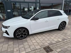Weiß Gebraucht 2024 Opel Astra Ultimate Limousine | 26.990 € (Fairer Preis)