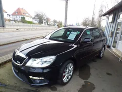 Schwarz Gebraucht 2011 Skoda Octavia RS Kombi | 4.800 € (Superpreis)
