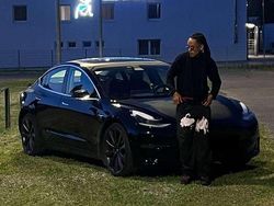 Schwarz Gebraucht 2020 Tesla Model 3 Performance Limousine | 24.950 € (Guter Preis)