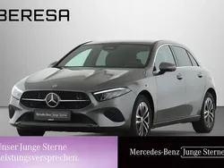 Graulack mountaingrau Gebraucht 2024 Mercedes A250 Progressive Limousine | 32.590 € (Fairer Preis)