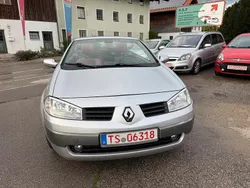 Grau Gebraucht 2005 Renault Mégane Cabriolet Dynamique Cabrio | 2.498 € (Guter Preis)
